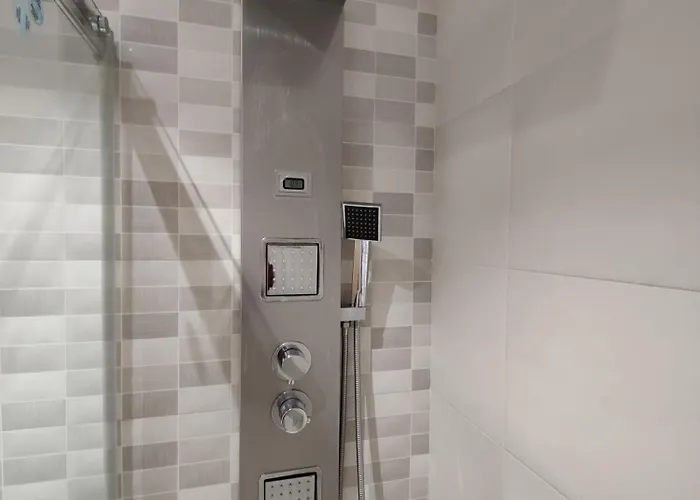 Lopez Estacion * サリア